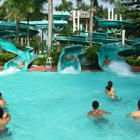 Fontana Hotel And Villas - Fontana Hot Spring Leisure Parks Mabalacat Exterior foto
