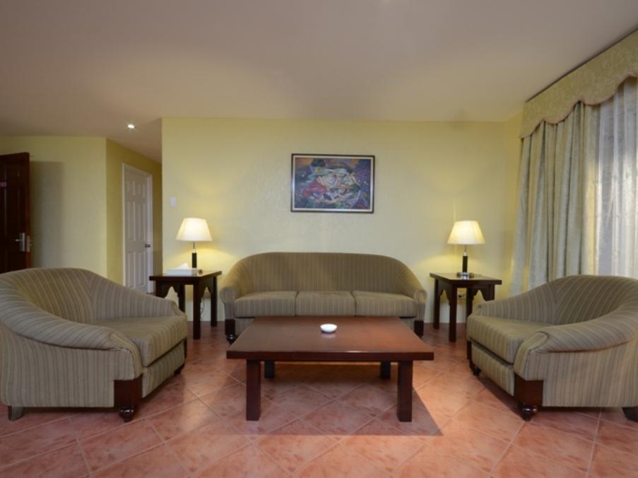 Fontana Hotel And Villas - Fontana Hot Spring Leisure Parks Mabalacat Exterior foto