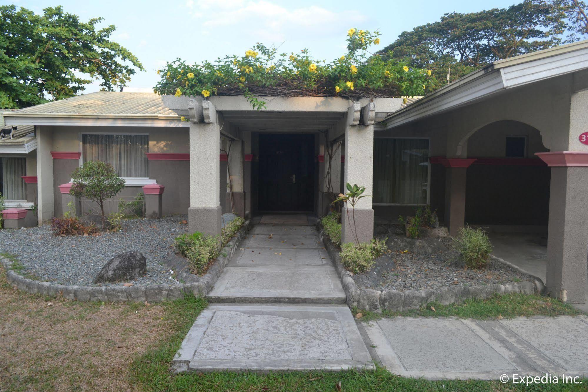 Fontana Hotel And Villas - Fontana Hot Spring Leisure Parks Mabalacat Exterior foto
