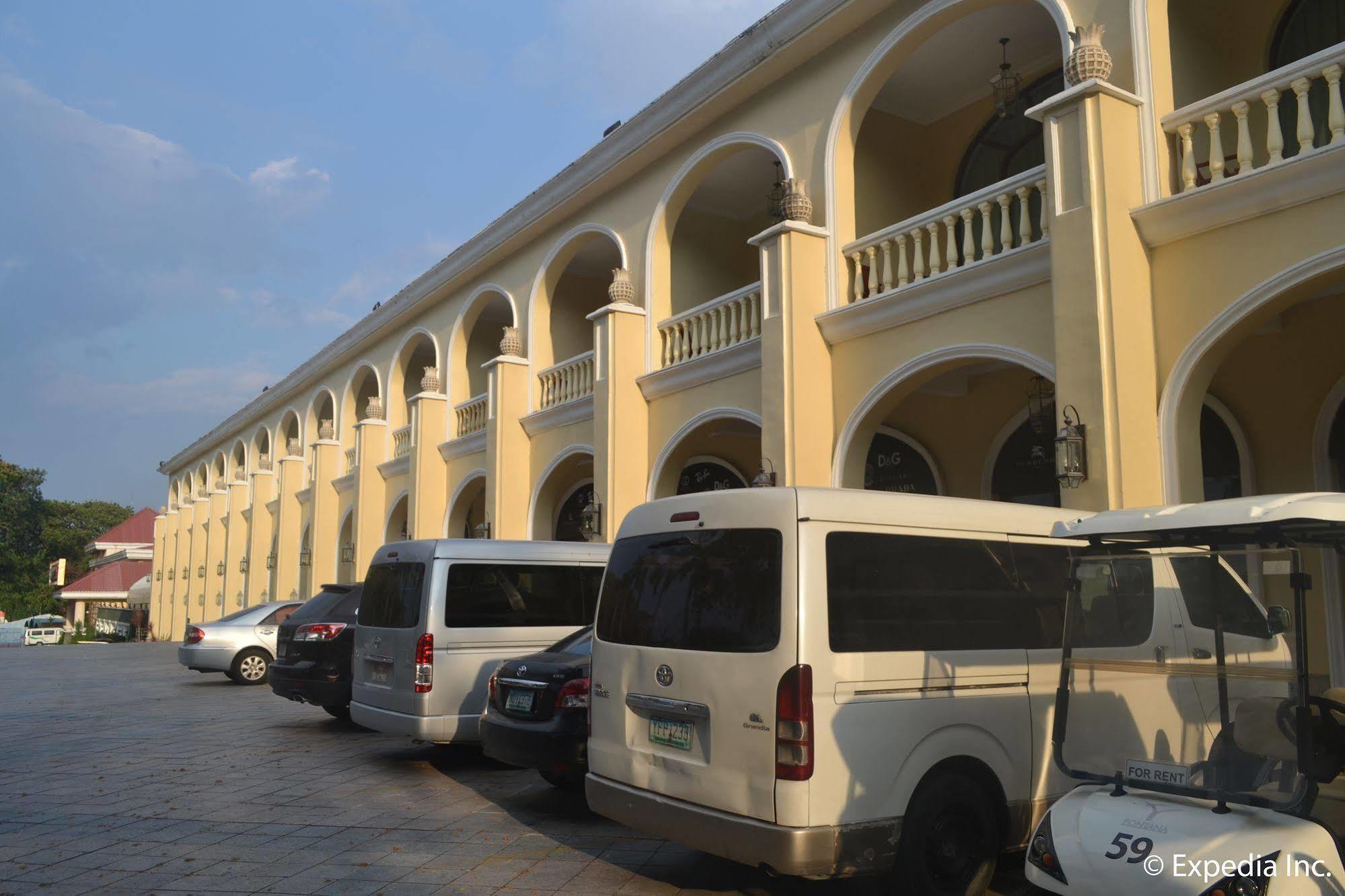 Fontana Hotel And Villas - Fontana Hot Spring Leisure Parks Mabalacat Exterior foto